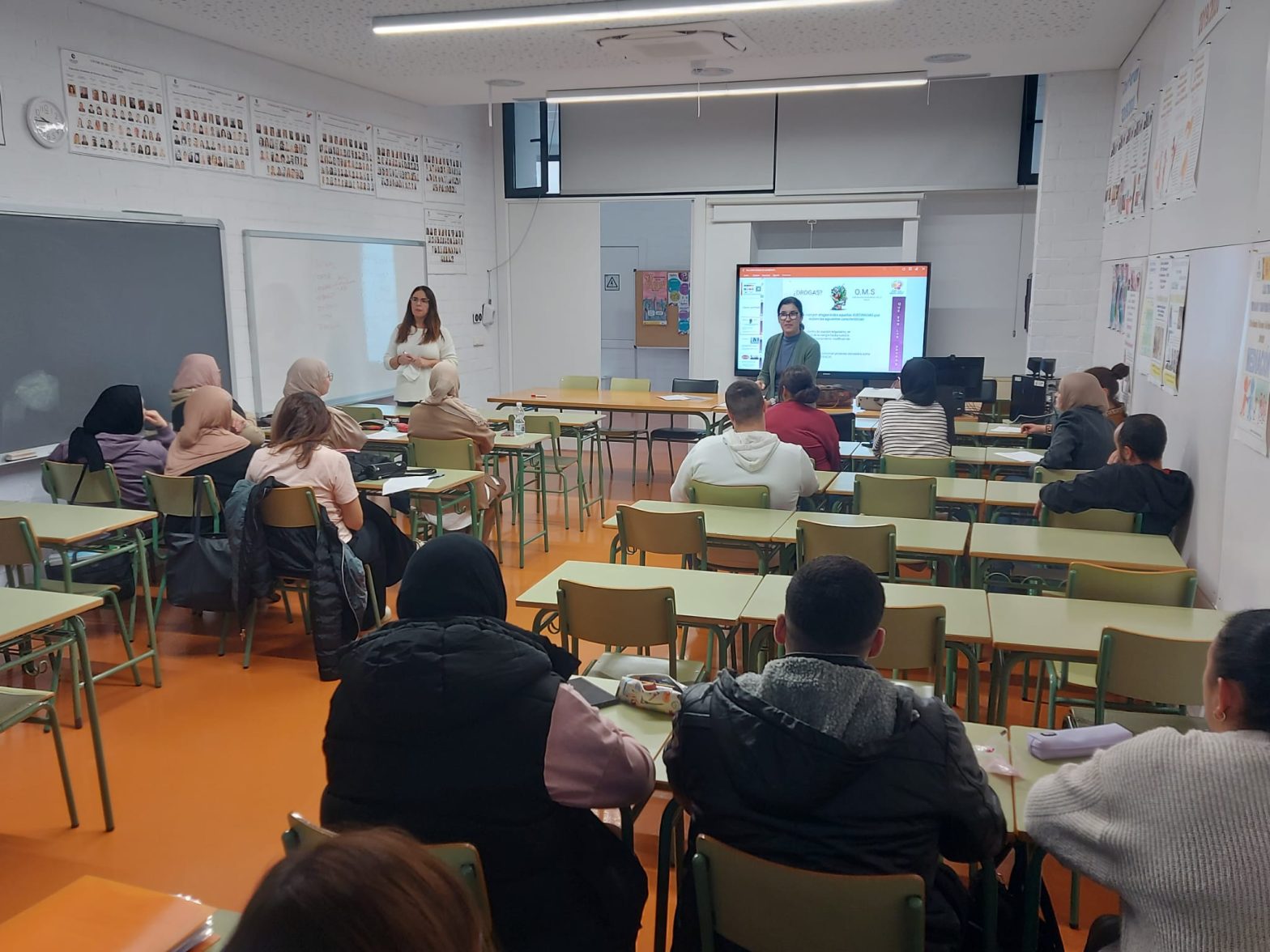 Educación en Adultos: Prevención de Adicciones